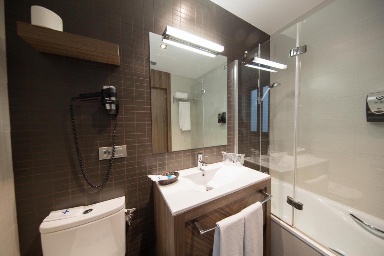 Hotel Aroi Ponferrada Zewnętrze zdjęcie